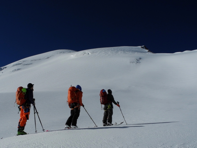 Туюк-Су 2016 “НОВЫЕ ЛИНИИ ТЯНЬ-ШАНЯ” (Ски-тур, freeride, backcountry, ski-tour, kazakhstan, wildguru)