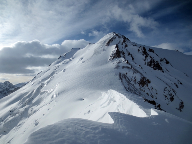 Туюк-Су 2016 “НОВЫЕ ЛИНИИ ТЯНЬ-ШАНЯ” (Ски-тур, freeride, backcountry, ski-tour, kazakhstan, wildguru)