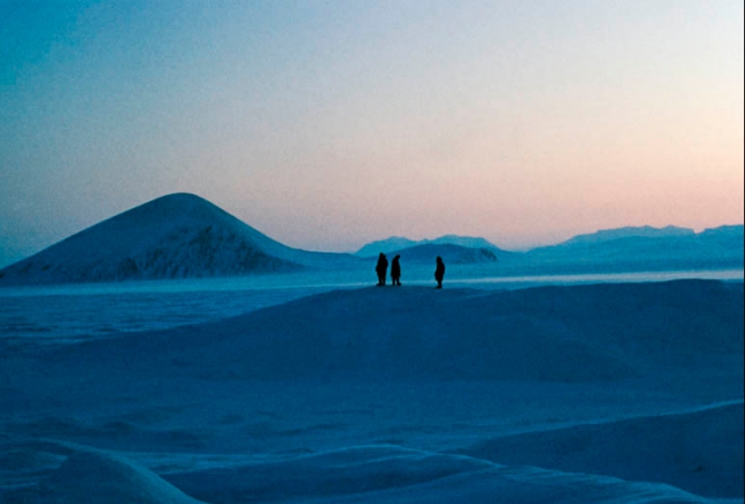 Страховой агент и врач заходят в бар..... и оказываются на Северном полюсе (Путешествия, nytimew, северный полюс, ральф плейстед, арктика, экспедиции)
