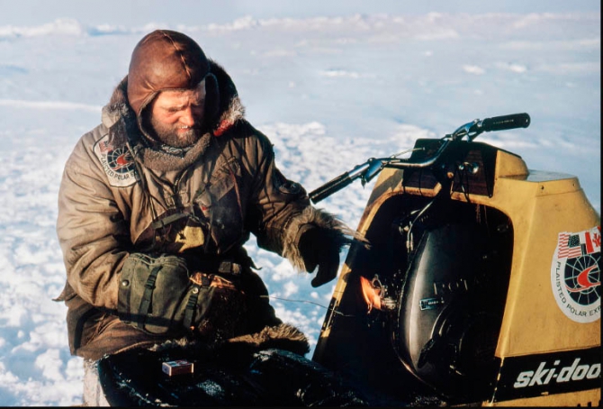 Страховой агент и врач заходят в бар..... и оказываются на Северном полюсе (Путешествия, nytimew, северный полюс, ральф плейстед, арктика, экспедиции)