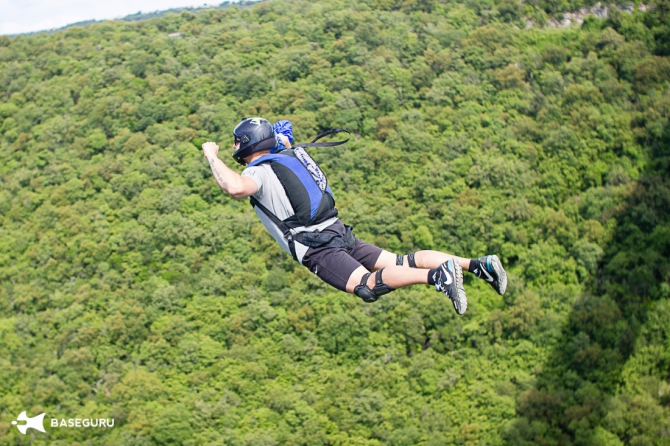 Обучение бейсджампингу в Хорватии на мосту Лимска Драга (BASE, basejumping, baseguru, хорватия)