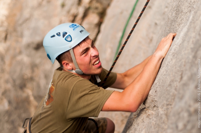 Как московские школьники на Куш-Кая боялись, но карабкались наверх (Скалолазание, кушкая, ильяская, крым, крымскиегоры, крымскийгорныйклуб, дети, скалолазание, слэклайн, трекинг, лагерь)