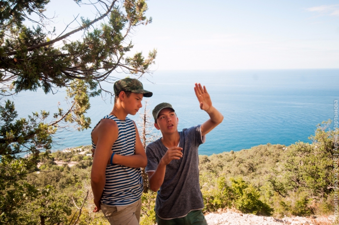 Как московские школьники на Куш-Кая боялись, но карабкались наверх (Скалолазание, кушкая, ильяская, крым, крымскиегоры, крымскийгорныйклуб, дети, скалолазание, слэклайн, трекинг, лагерь)