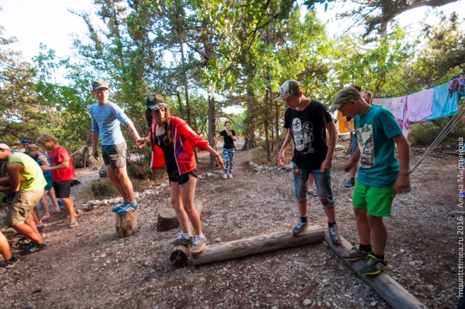 Как московские школьники на Куш-Кая боялись, но карабкались наверх (Скалолазание, кушкая, ильяская, крым, крымскиегоры, крымскийгорныйклуб, дети, скалолазание, слэклайн, трекинг, лагерь)