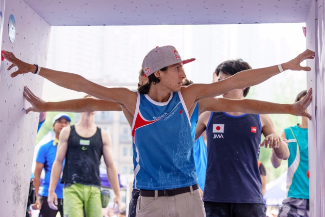 Интервью: Рустам Гельманов (Скалолазание)