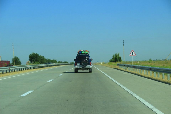 Экспедиция в долину Ушбас: по следам первобытных предков (Путешествия, казахстан, ЮКО, петроглифы, пещера, краеведение, внедорожники, джипкз)