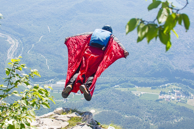 Фристайл – новое направление полетов в вингсьюте в горах (BASE, Вингсют, wingsuit, base, basegumping, бейсджампинг)