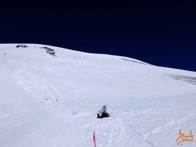 Эльбрус - вверх и вниз на лыжах (Альпинизм, эльбтус, скитур, трек, веденин)