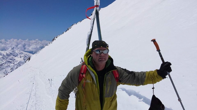 Эльбрус - вверх и вниз на лыжах (Альпинизм, эльбтус, скитур, трек, веденин)