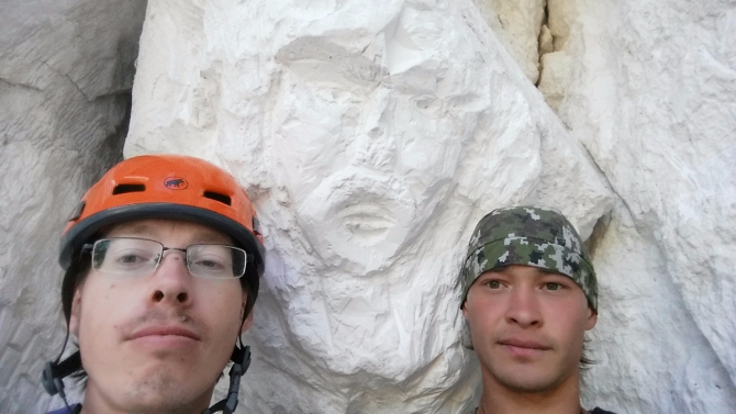 Сторожевые. Меловой массив, альпинисты и атомный реактор ВВЭР-440 в одном селфи. (Альпинизм)