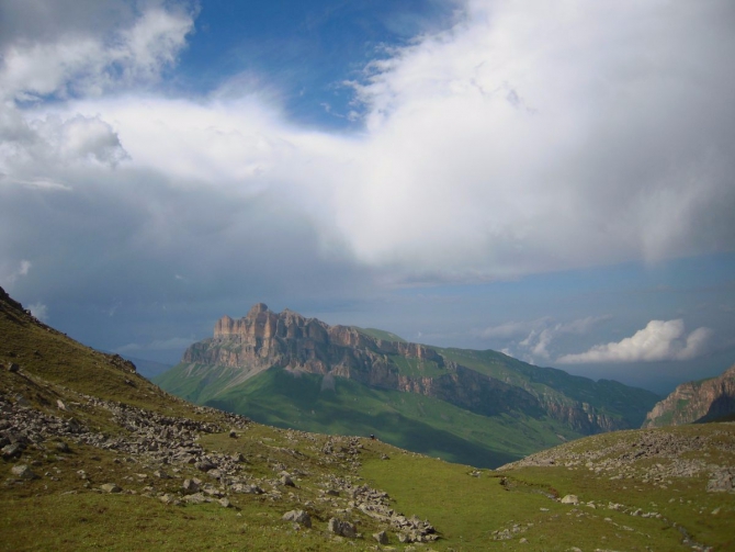 Поход из Ахсау в В.Балкарию. Творческий отчёт. (Горный туризм)