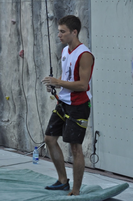 Первенство России в Тюмени: интервью с Луизой Емельевой и Александром Шиковым (Скалолазание, тюмень, скалолазание, скорость, трудность, боулдеринг, всероссийские юношеские соревнования, александр шиков, луиза емельева, Людмила Владимировна Мамаева)