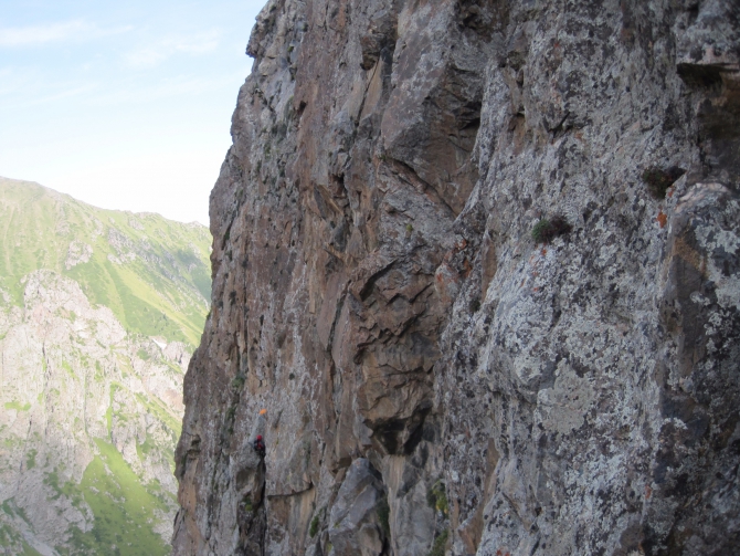 Особенности национального альпинизма в Туюк-Су.