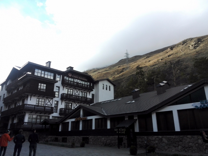 Неприступность Эльбруса в майскую погоду. 2016 год. (Альпинизм, Истории Риска, восхождение, альпинизм)