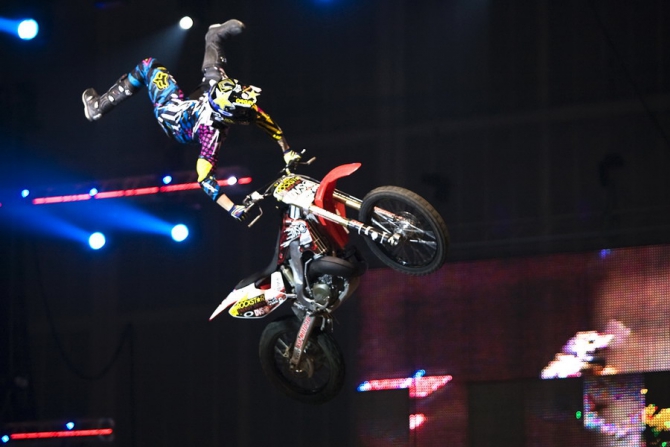 ФОТО - FMX MASTERS 2008 - 15-16 ноября, Москва, Олимпийский (колесников, ноябрь 2008)
