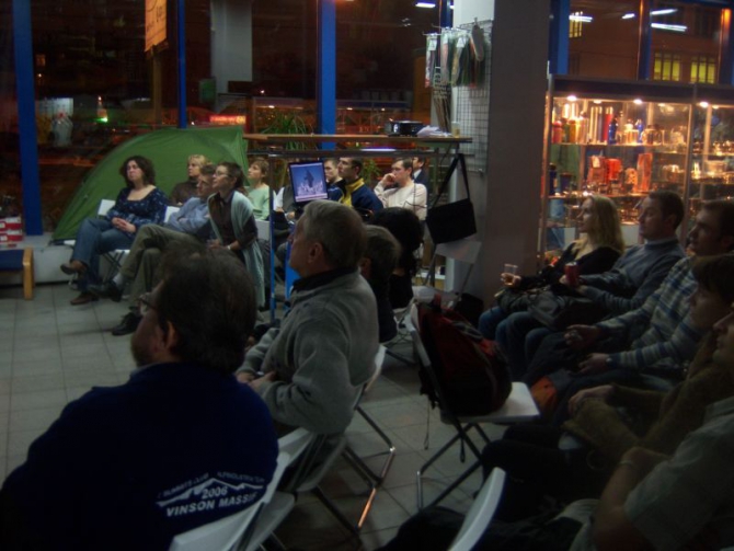 Два полюса: Матвей Шпаро - экспедиция на Северный полюс, Александр Абрамов - на Южный. (Альпинизм, клуб 7 вершин, баск, кофанов, антарктида)