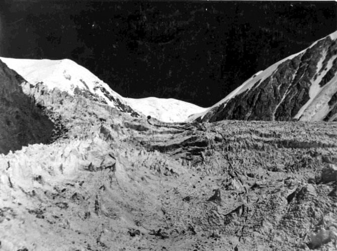 2008 год - 70 лет Игорю Бритарову ! (Альпинизм, пик ленина, ледник дзержинского, перевал раздельный)