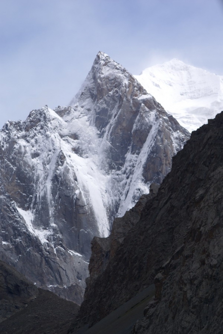 Номинанты "Хрустального Пика": Аксу по маршруту Могилы. Денис Веретенин (Альпинизм, события, хрустальный пик, риск.ру, risk.ru, горы)