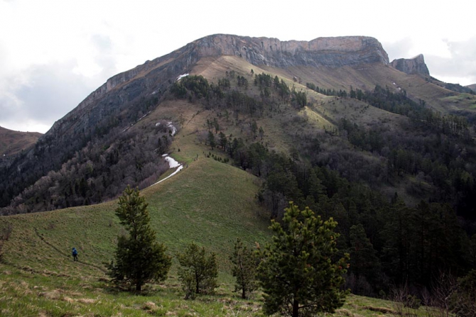 Майский Кавказ - очаровательный и гуманный. (Альпинизм, поход на май, майские праздники, тхач, агиге, псебай)