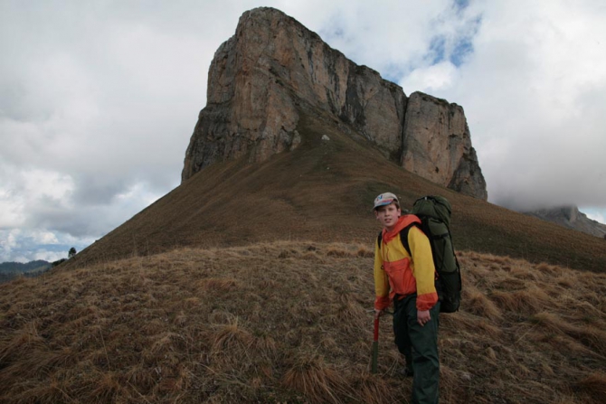 Майский Кавказ - очаровательный и гуманный. (Альпинизм, поход на май, майские праздники, тхач, агиге, псебай)