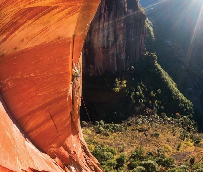 В поисках приключений (Скалолазание, китай, скалолазание, скальные районы, новые маршруты)