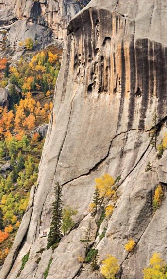 В поисках приключений (Скалолазание, китай, скалолазание, скальные районы, новые маршруты)