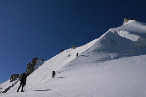 Адыр Су 2016, сборы и северная стена Чегема. (Альпинизм, ФА СПб, политехник, уллу тау)