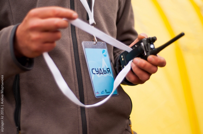 Чемпионат мира по альпинизму в Туюк-Су: зацепки отламываются (альпинисты, горы, скалы, соревнования)