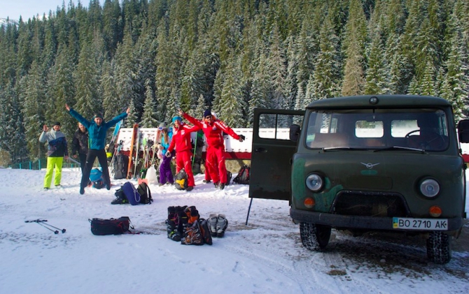 Говерла на день смеха. (Ски-тур, скитур, карпаты, Брескул, Пожежевская)