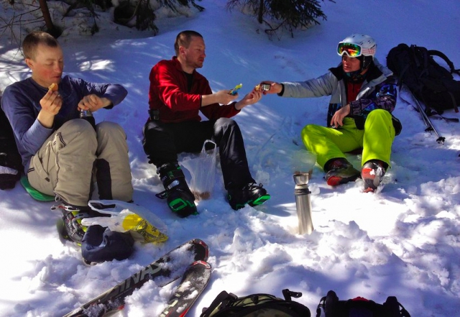 Говерла на день смеха. (Ски-тур, скитур, карпаты, Брескул, Пожежевская)