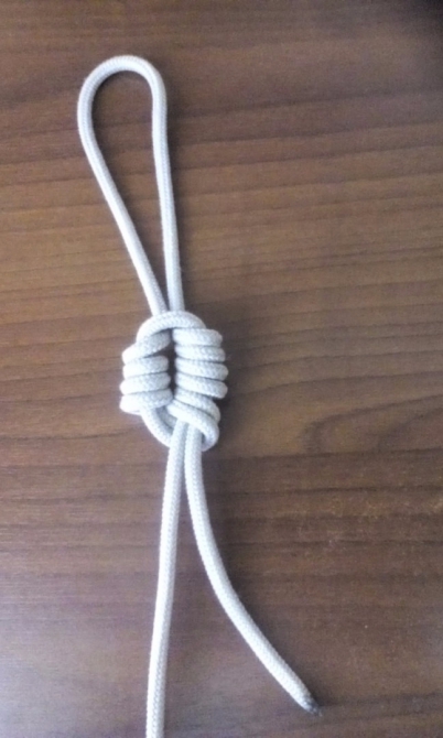 Требуется технический совет малоопытному любителю верёвочных узлов.