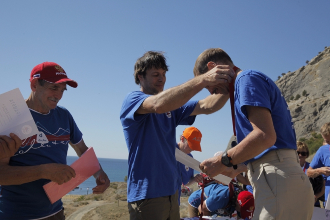 «Чемпионат ветеранов альпинизма и скалолазания» и первый «Чемпионат России среди ветеранов в скальном классе» в Судаке. Крым.