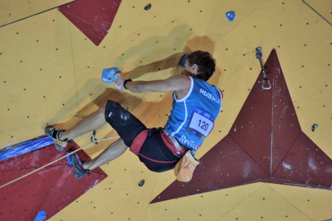 Дмитрий ФАКИРЬЯНОВ: «Спасибо моим родителям, моей девушке и моему тренеру» (Скалолазание, свердловская область, скалолазание, екатеринбург, УрФУ, арко, италия, дмитрий шарафутдинов, татьяна семкина, павел самойлин)