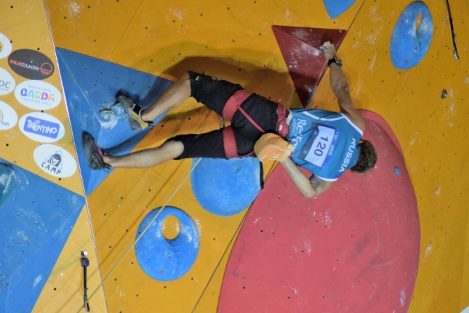 Дмитрий ФАКИРЬЯНОВ: «Спасибо моим родителям, моей девушке и моему тренеру» (Скалолазание, свердловская область, скалолазание, екатеринбург, УрФУ, арко, италия, дмитрий шарафутдинов, татьяна семкина, павел самойлин)