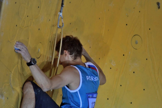Дмитрий ФАКИРЬЯНОВ: «Спасибо моим родителям, моей девушке и моему тренеру» (Скалолазание, свердловская область, скалолазание, екатеринбург, УрФУ, арко, италия, дмитрий шарафутдинов, татьяна семкина, павел самойлин)