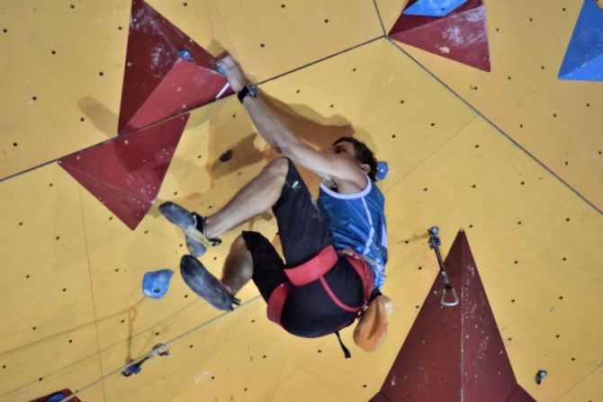 Дмитрий ФАКИРЬЯНОВ: «Спасибо моим родителям, моей девушке и моему тренеру» (Скалолазание, свердловская область, скалолазание, екатеринбург, УрФУ, арко, италия, дмитрий шарафутдинов, татьяна семкина, павел самойлин)