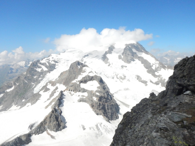 Узункол 2016. Сборы Федерации альпинизма Краснодарского края и альпклуба "Штурм". (факк, кирпич)