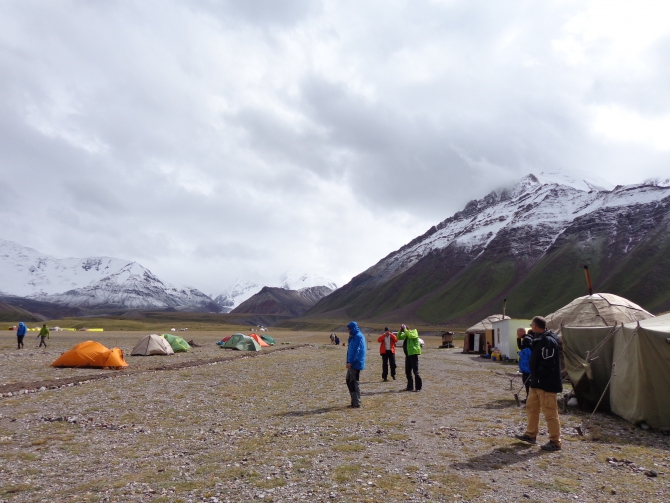 Экспедиция на пик Ленина с Уральским Высокогорным Клубом (Альпинизм)