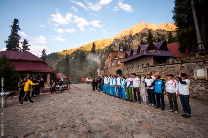 Загадки чемпионата мира по альпинизму в Туюк-Су (альпинисты, соревнования, горы, скалы)