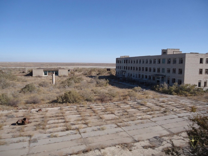 Добро пожаловать на остров Возрождения! (Часть 2. Полигон "Бархан": Аральск-7 и ПНИЛ-52, Туризм, Аральское море, полигон Бархан)