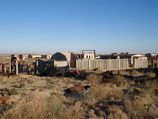 Добро пожаловать на остров Возрождения! (Часть 2. Полигон "Бархан": Аральск-7 и ПНИЛ-52, Туризм, Аральское море, полигон Бархан)