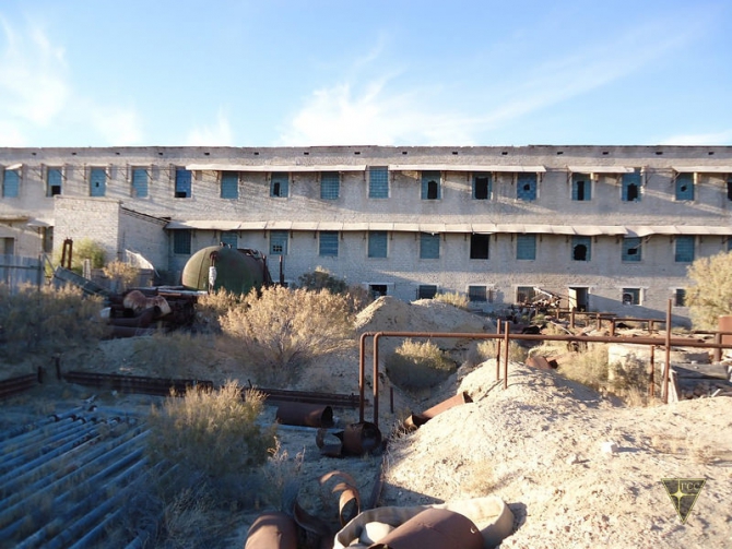 Добро пожаловать на остров Возрождения! (Часть 2. Полигон "Бархан": Аральск-7 и ПНИЛ-52, Туризм, Аральское море, полигон Бархан)