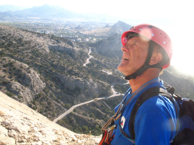 Сентябрь. Крым. Судак. Вспоминая Международный Чемпионат ветеранов альпинизма...