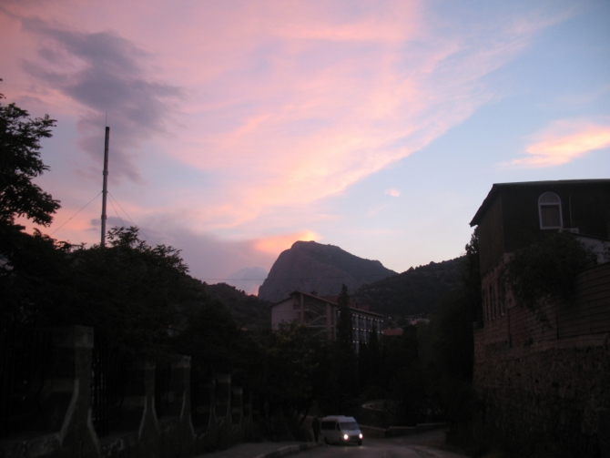 Сентябрь. Крым. Судак. Вспоминая Международный Чемпионат ветеранов альпинизма...