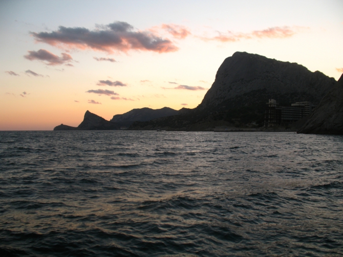 Сентябрь. Крым. Судак. Вспоминая Международный Чемпионат ветеранов альпинизма...