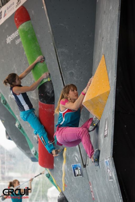 Юлия ПАНТЕЛЕЕВА: «Лаймстоун - единственный зал, где собраны всевозможные рельефы» (Скалолазание, москва, кубок россии, скалолазание, боулдеринг, Приз памяти А. Бычкова, свердловская область)