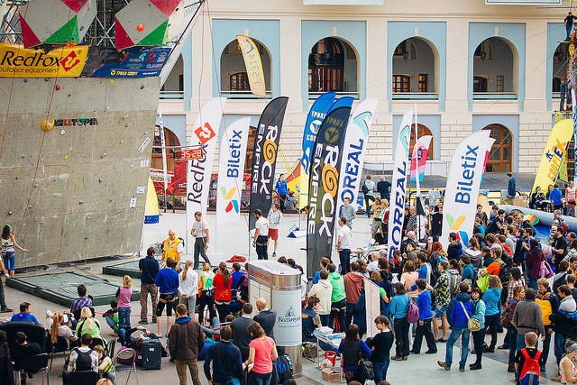 «Экстрим-парк» в Гостином дворе (Горные лыжи/Сноуборд)