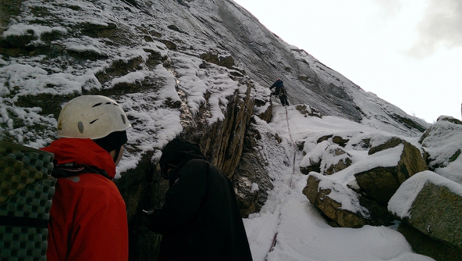 на Кыркчилту по Дэви (2-е прохождение, Альпинизм, каравшин, 6б, питер)