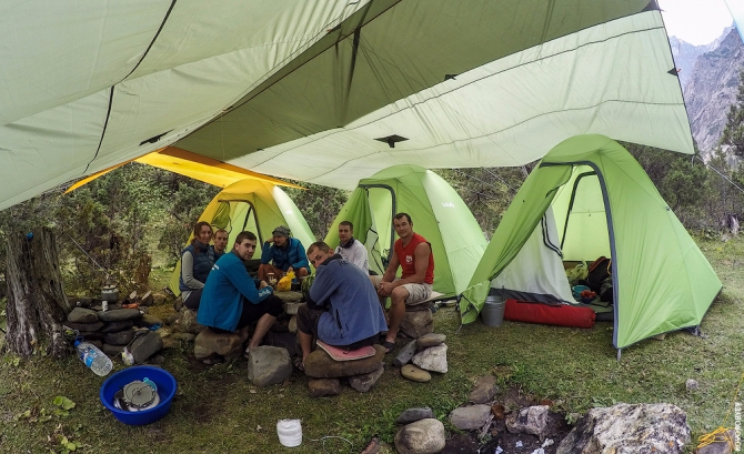 на Кыркчилту по Дэви (2-е прохождение, Альпинизм, каравшин, 6б, питер)