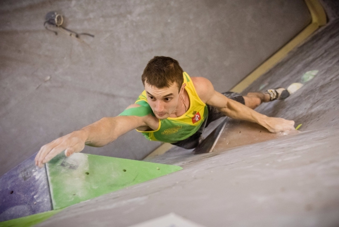 Интервью с Дмитрием Шарафутдиновым на Кубке России по скалолазанию 2016 (Скалолазание)